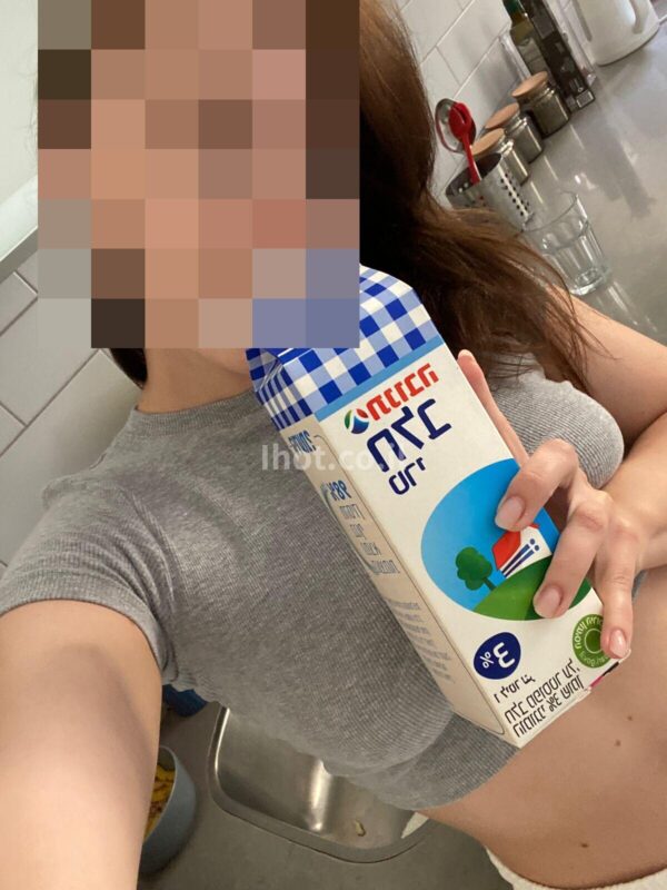 בגוש דן צברית ישראלית אלינור חשפניות להזמנה