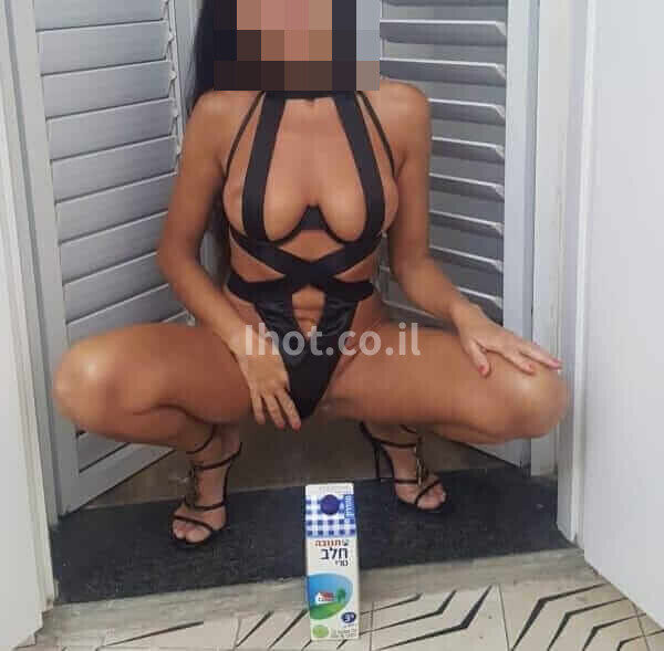 רוני • חשפניות לאירוע מיוחד • תמונות מאומתות • במרכז • קסם מקומי • רקדנית ישראלית